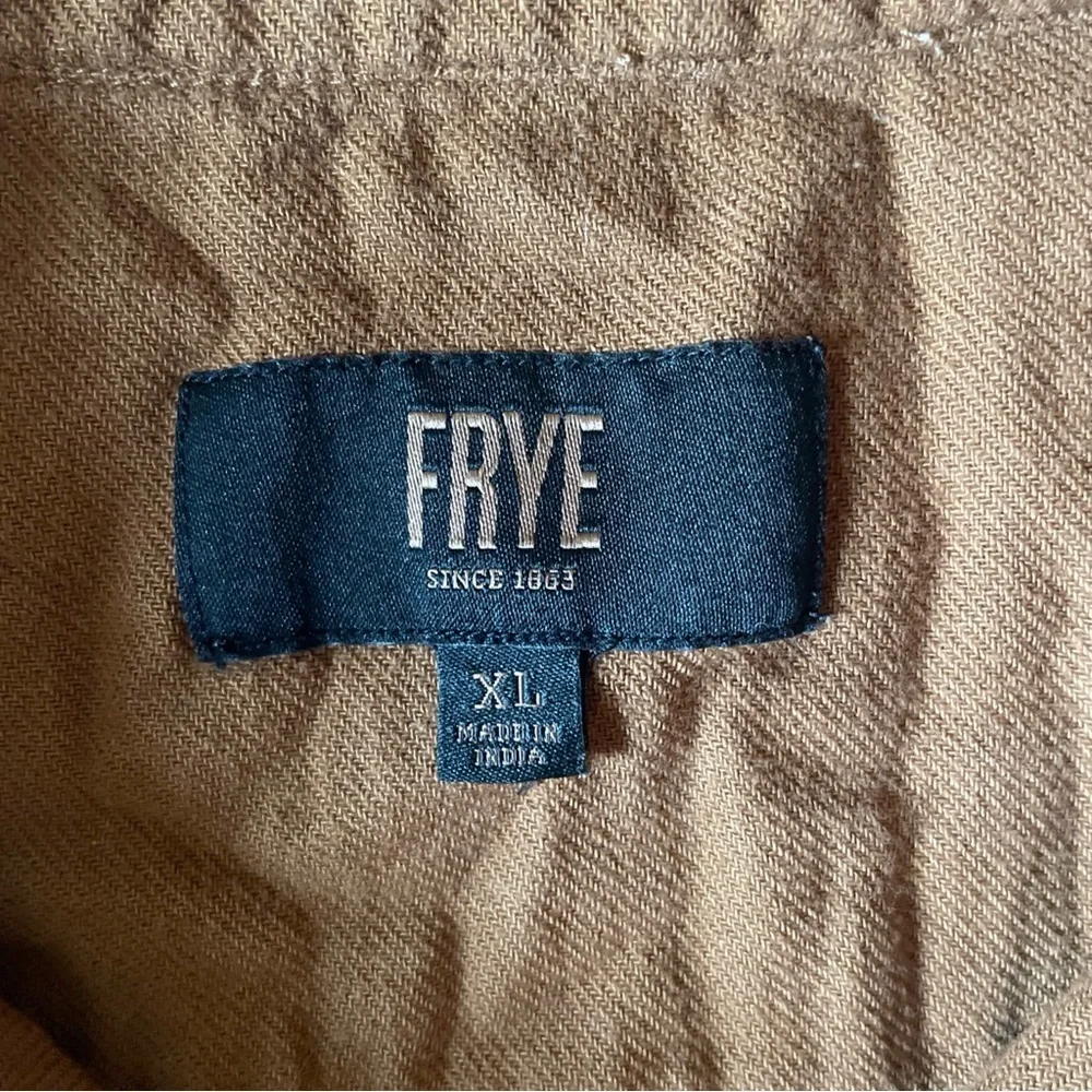 Frye Men's Brown flannel shirt size XL